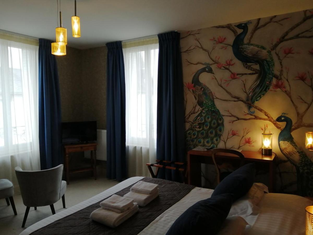 Logis Hotel La Breche - Restaurant Berthelot Амбоаз Екстериор снимка