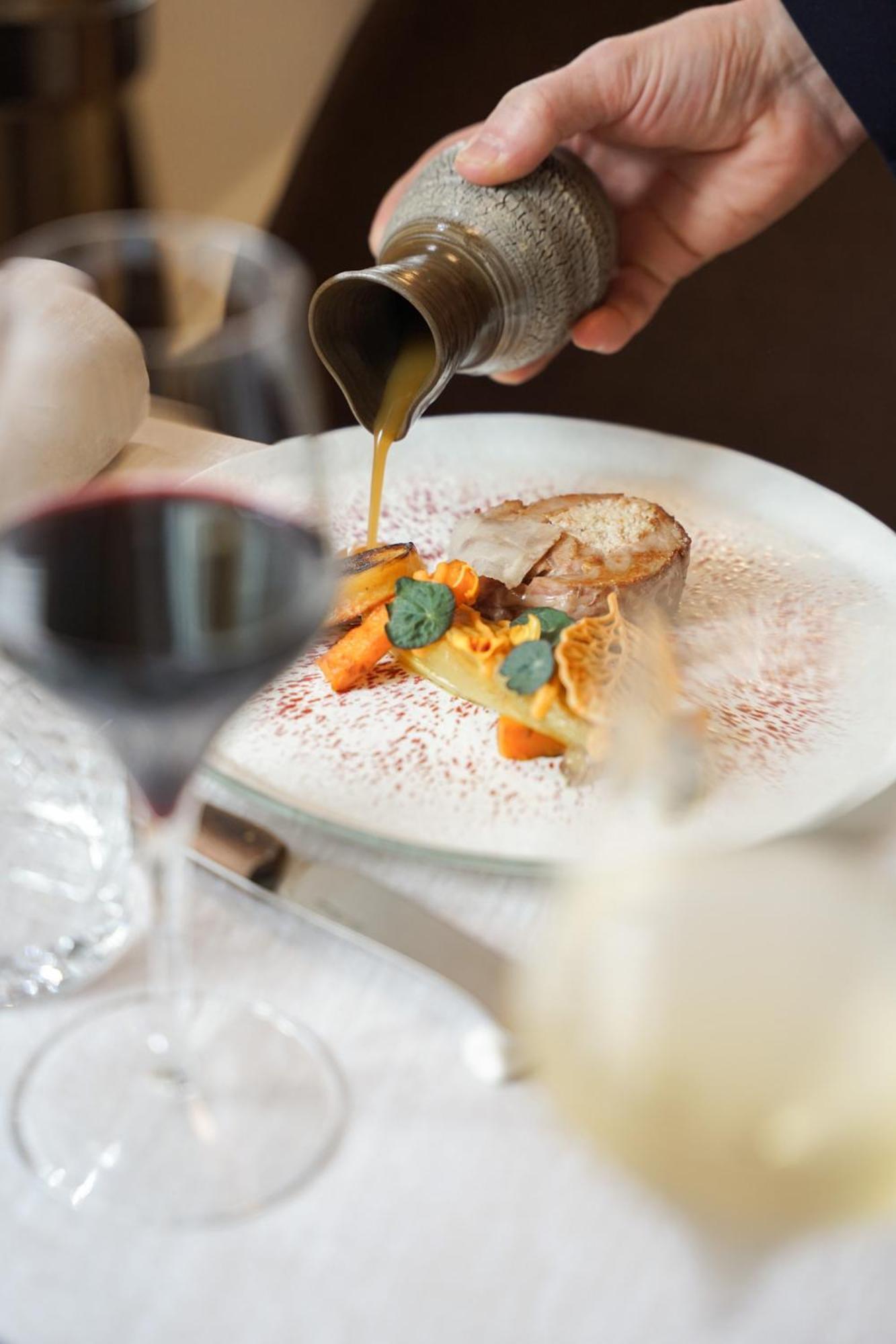Logis Hotel La Breche - Restaurant Berthelot Амбоаз Екстериор снимка